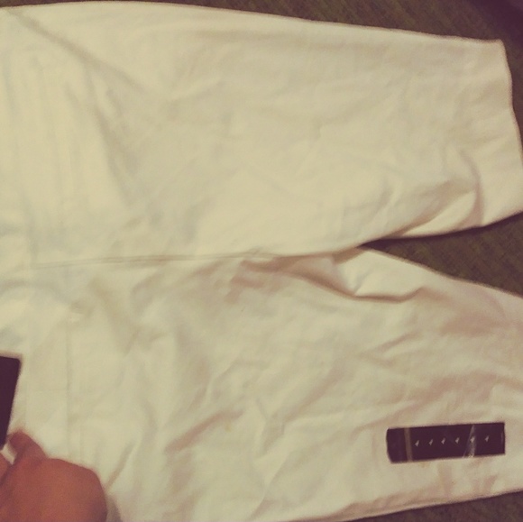 New with tags Worington white capris sz 4 womans - Picture 3 of 3